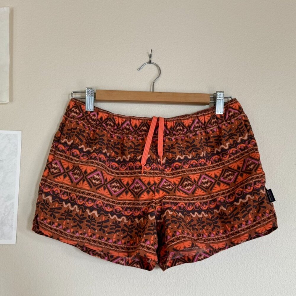 Women's Barely Baggies Shorts Size M Mangrove Tiki Henna Brown Rust Surf Swim - Picture 3 of 15